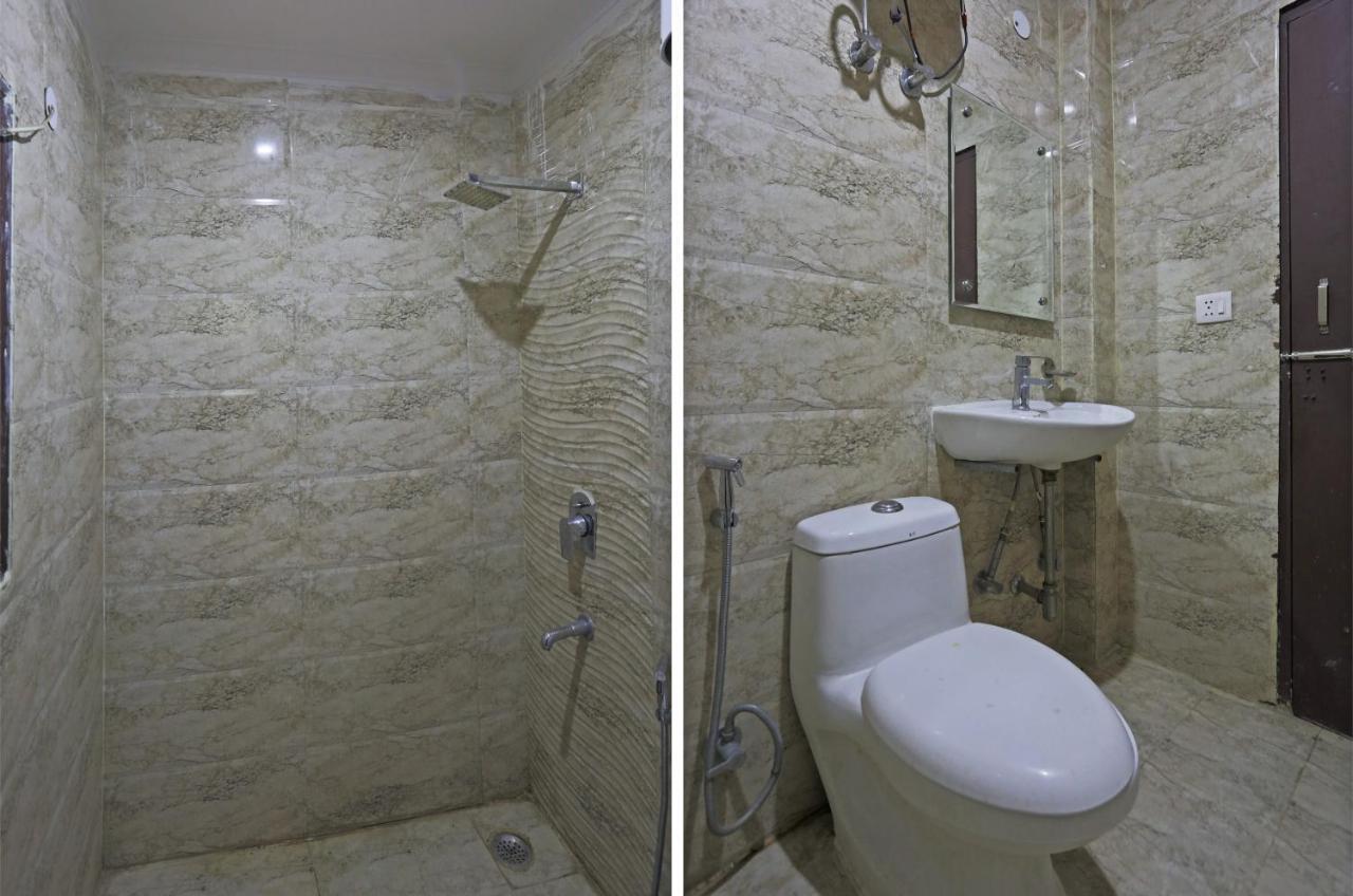 Airport Hotel Rosewood Нью-Дели Экстерьер фото